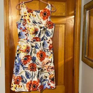 Dress Donna Morgan size 10 white w/floral